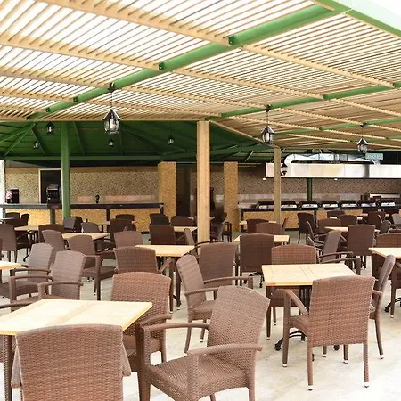 Club Side Coast Colakli